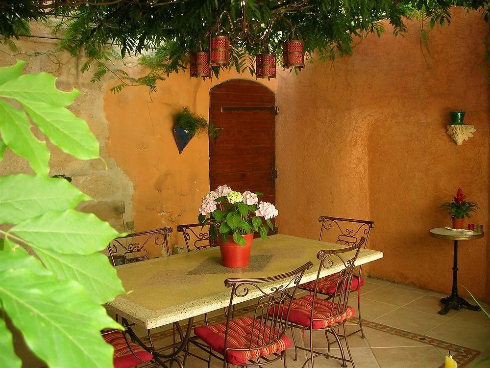 ***** Bed & Breakfast Le Clos Du Rempart Avignon France