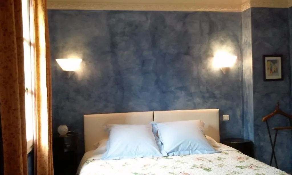 Le Clos Du Rempart Avignon Bed & Breakfast