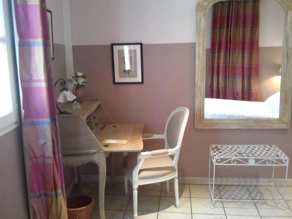 Le Clos Du Rempart Avignon Bed & Breakfast