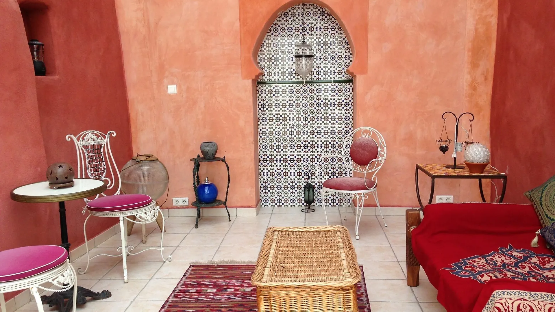 Bed & Breakfast Le Clos Du Rempart Avignon